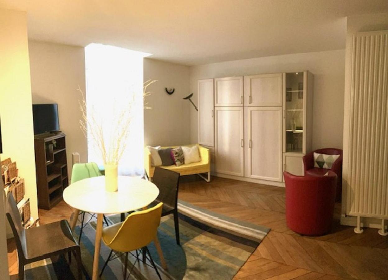 Appartement Centre Vichy Exteriör bild